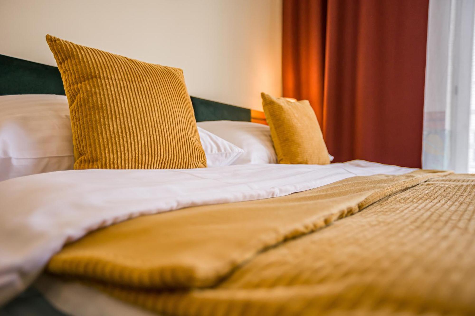Hotel Arcus Garden Bratislava Dış mekan fotoğraf