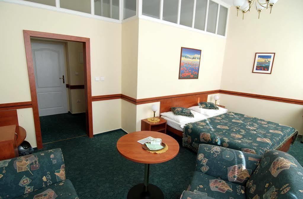 Hotel Arcus Garden Bratislava Dış mekan fotoğraf